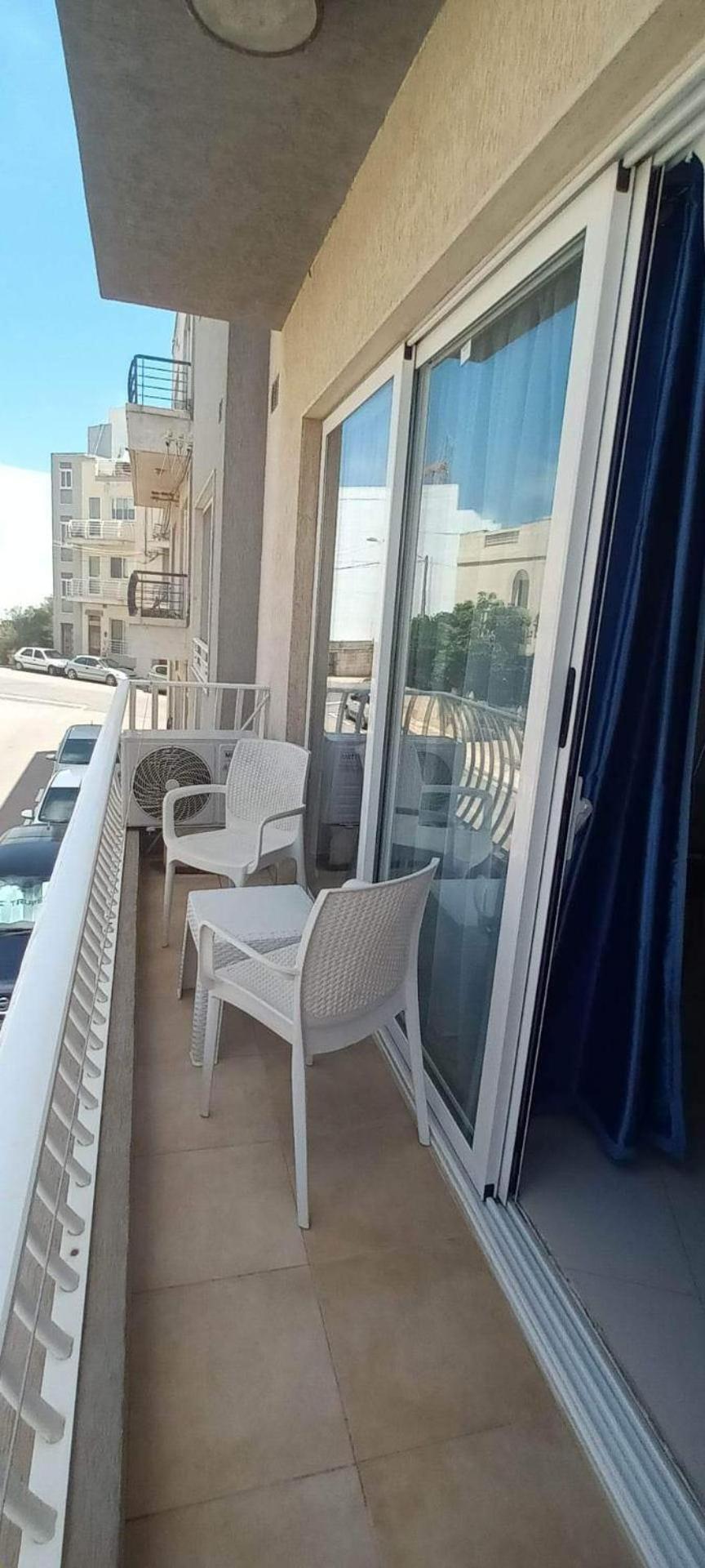 Claureece Court Mgarr * L-Imgarr